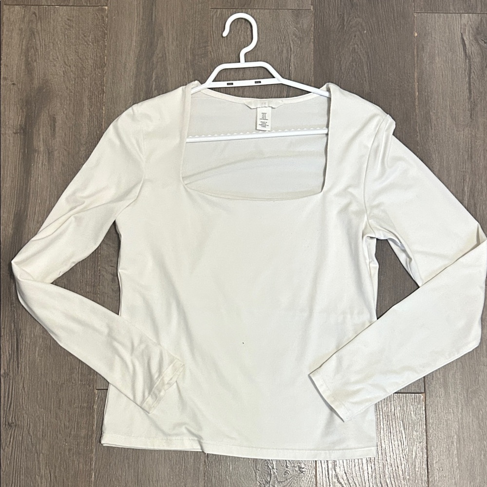 H&M Cream Long Sleeve Top